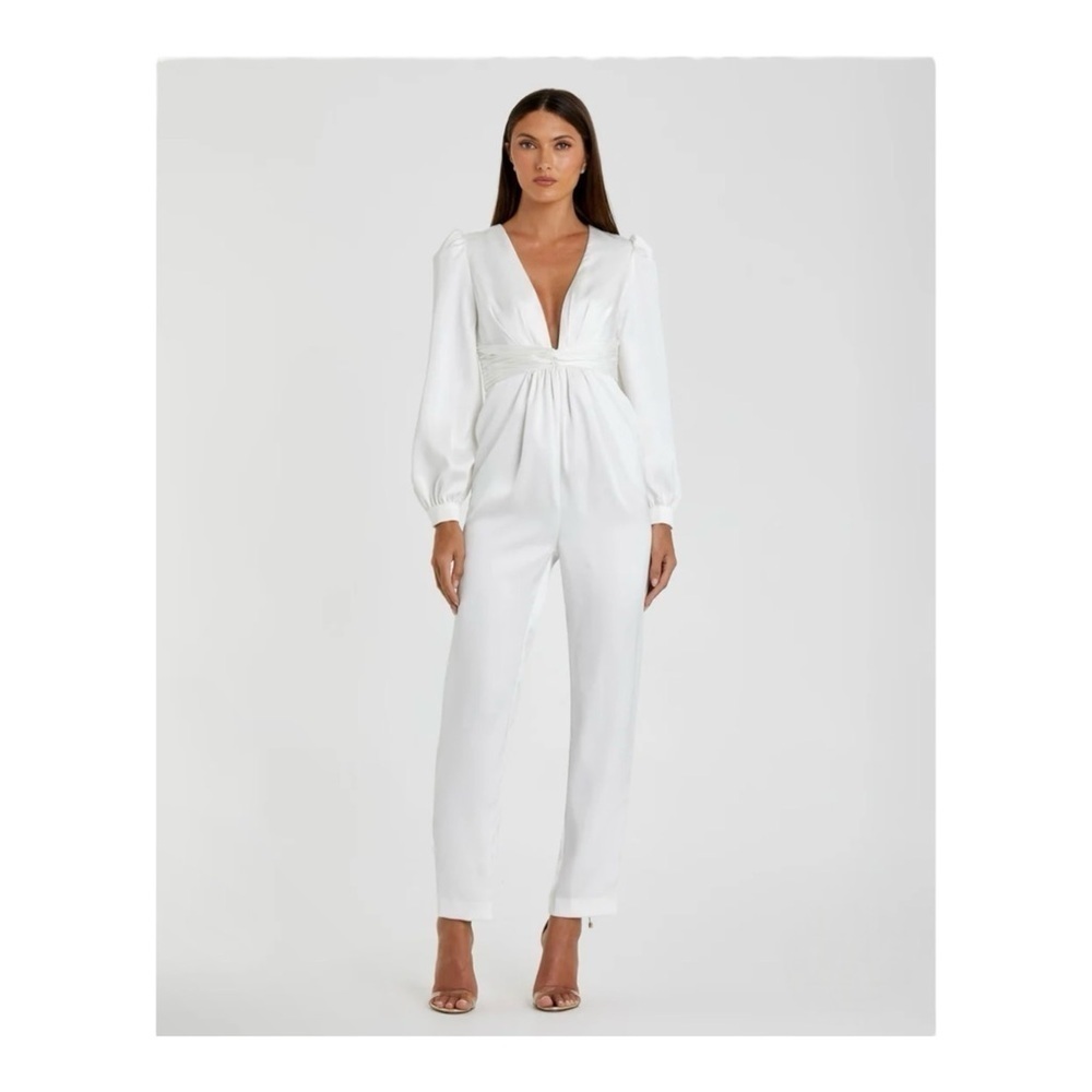 Ieena for Mac Duggal Front Twist Puff Sleeve Deep V Jumpsuit NWT
